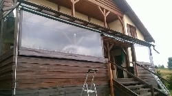 Rulouri transparente pentru terase